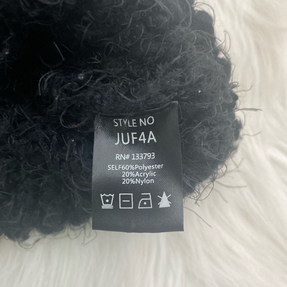 #419 POL Sweater size S - Picture 8 of 8